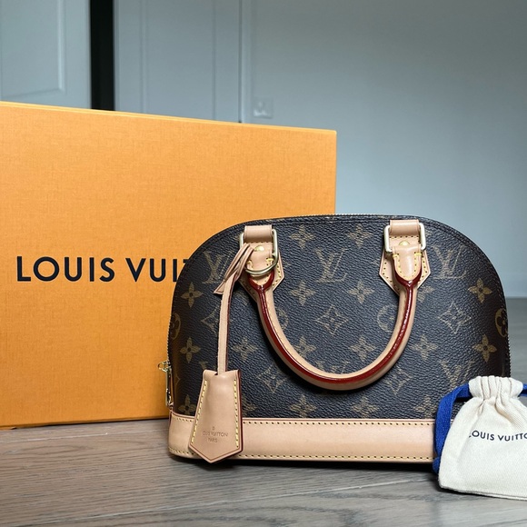 SOLD - Louis Vuitton Alma BB - Picture 2 of 11